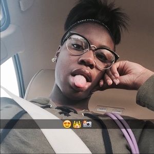 Meet your Posher, Aniyah