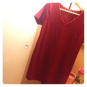 Dark red short dress