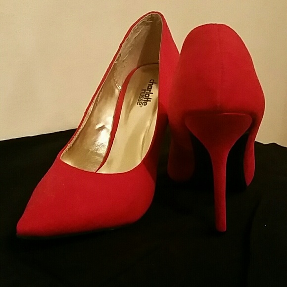 Red heels - Picture 2 of 2