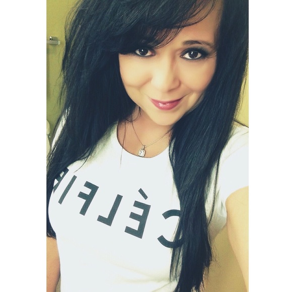 MEET Your Posher! - Picture 2 of 2