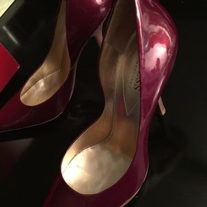 Guess Patent Leather Pumps