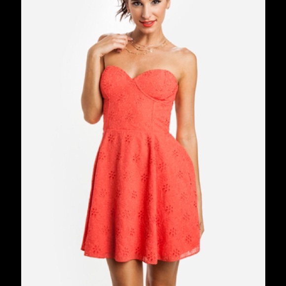 ๐HOST PICK๐Dolce Vita Singer Coral dress - Picture 2 of 4