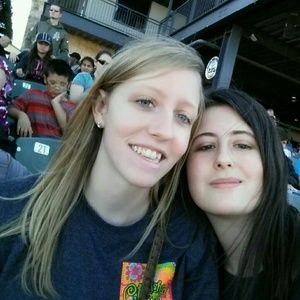 Meet your Posher, Kayli