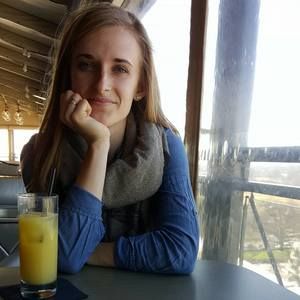 Meet your Posher, Caitlyn
