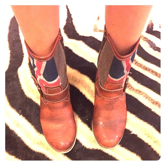 Wanted BRIT boots - Picture 1 of 3