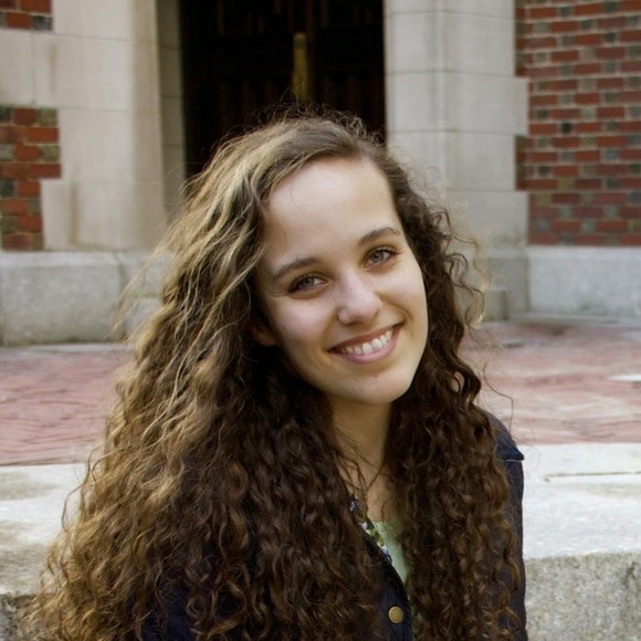 Meet your Posher, Bella