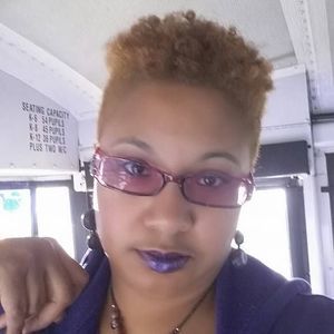 Meet your Posher, Denise