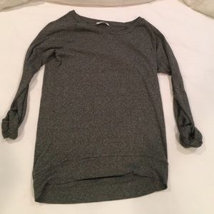 NEVER WORN GREAT LONG SLEEVE