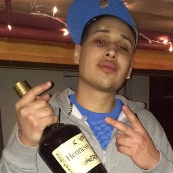 Meet your Posher, Alex - Picture 1 of 1