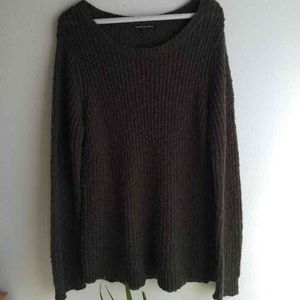 Brandy Melville Sweater