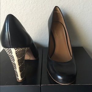 Elie Tahari leather & python shoes