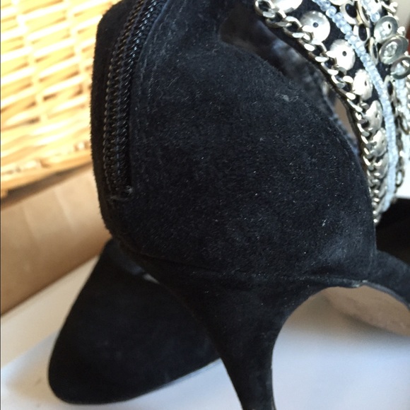 Black suede shoes - Picture 2 of 2