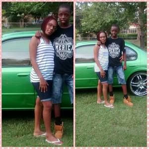 Meet your Posher, Latoya