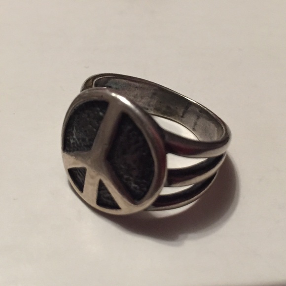 Sterling silver peace sign ring