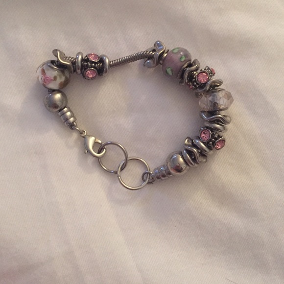 Charm bracelet