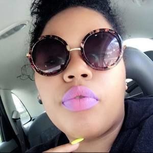 Meet your Posher, Jade