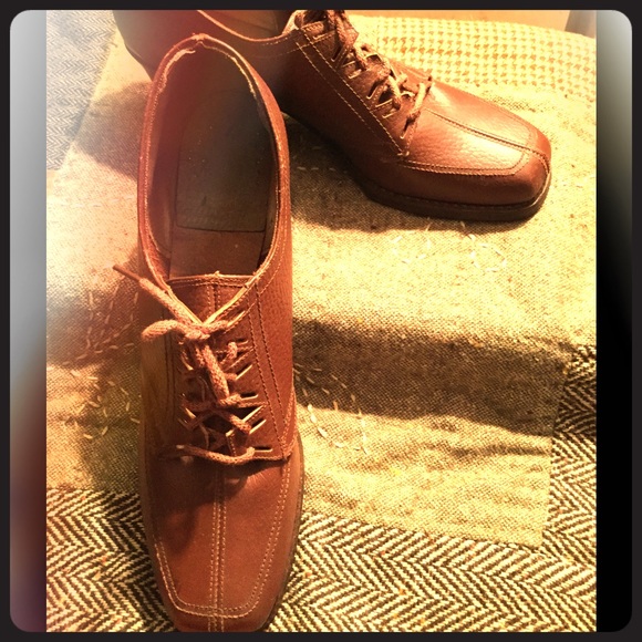 New Old Stock, 1940's shoe, great shape!