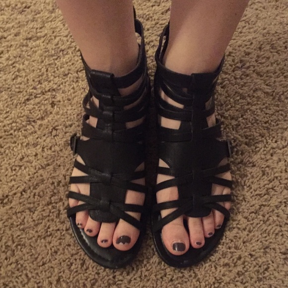 Madden girl black sandals