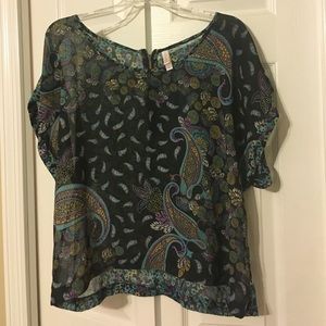 Fun Xhilaration Top! Size XL