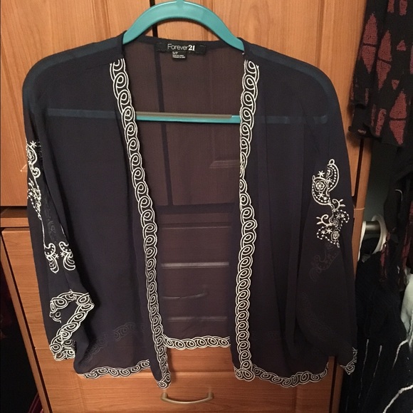 Forever 21 kimono size S