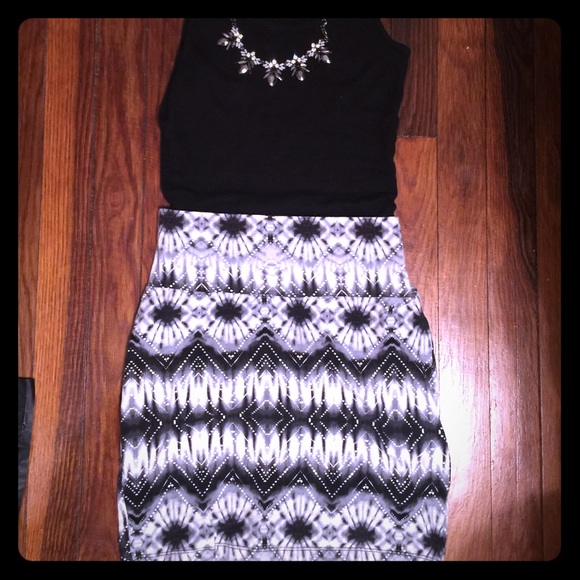 Cute Size M skirt! never worn!
