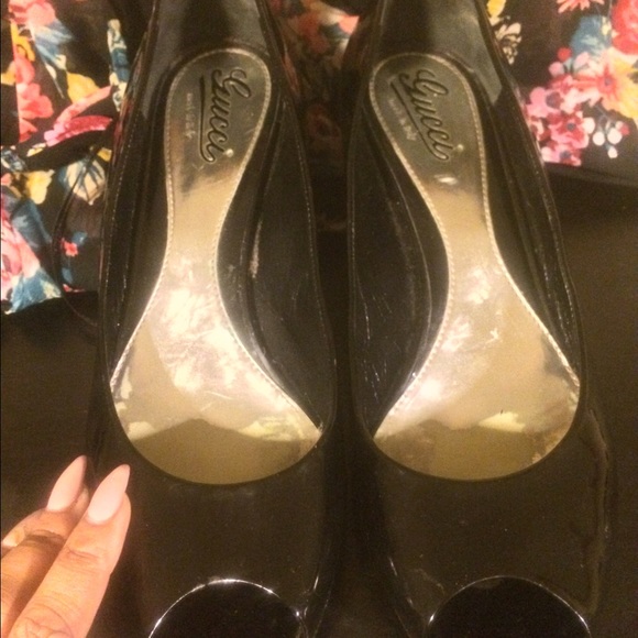 Authentic Gucci open toe wedges ❤️