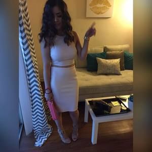 Meet your Posher, Elizabeth