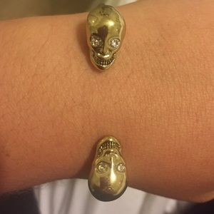 Skull cuff bracelet