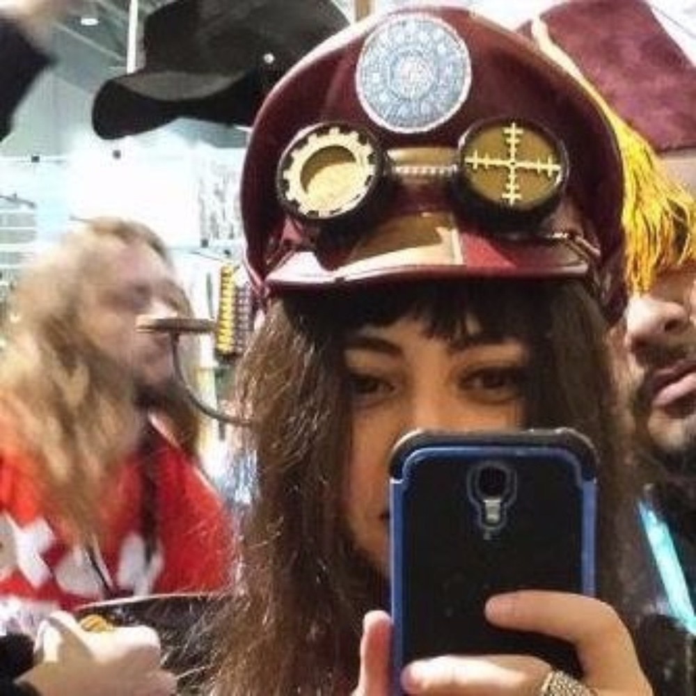 Meet The Posher, Moon