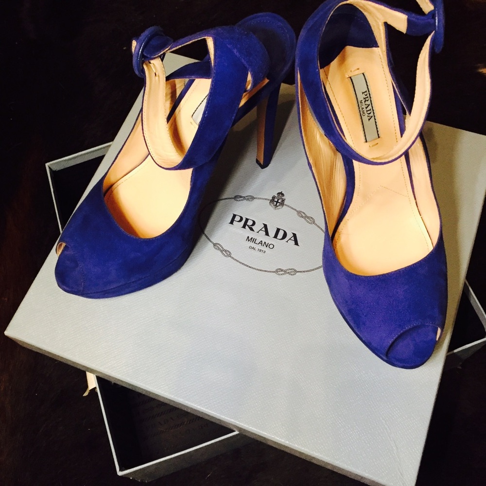 Prada Blue Suede Peep Toe Ankle Strap Platform Sandal - Picture 4 of 4