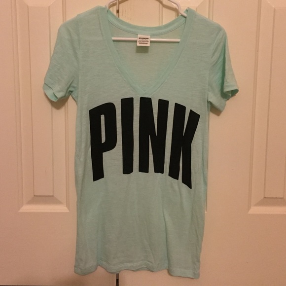 VS Pink v-neck