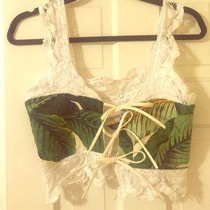 EXCLUSIVE Stone Cold Fox Crop Top Banana Leaf ties