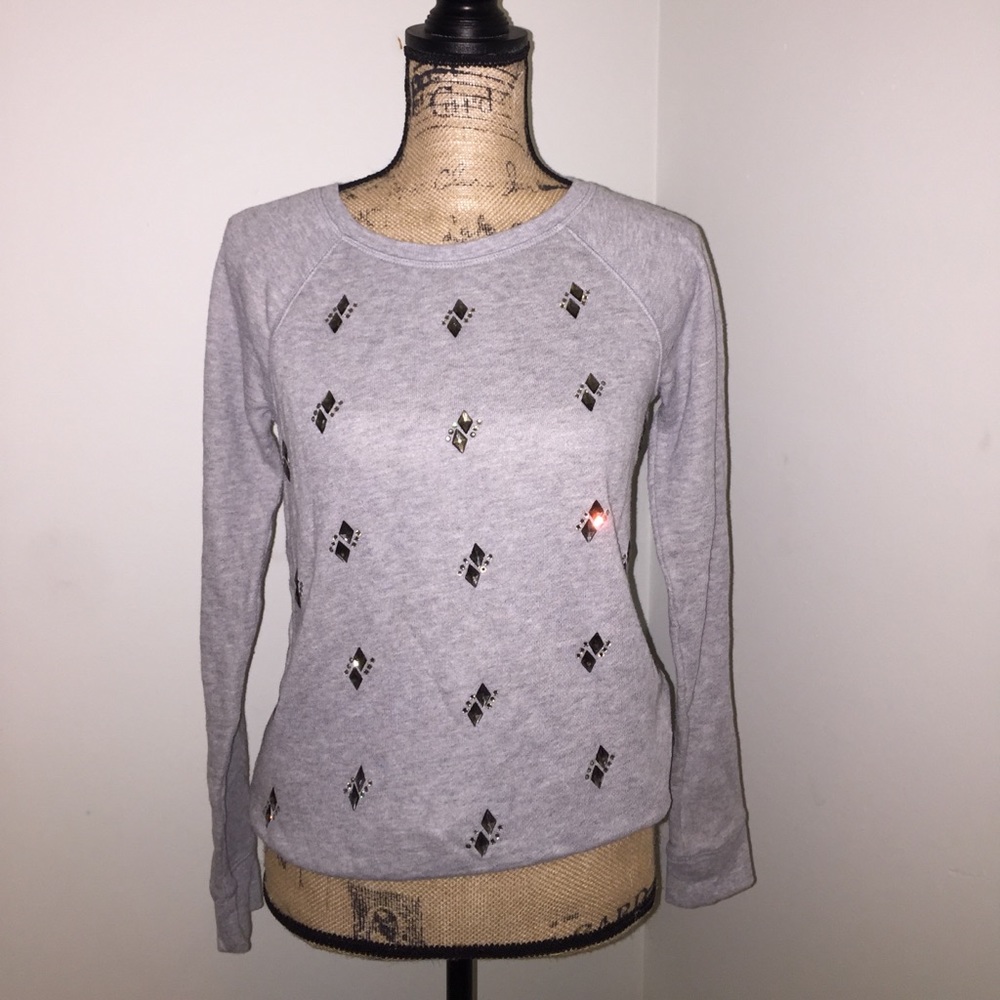 APT.9 SWEATSHIRT