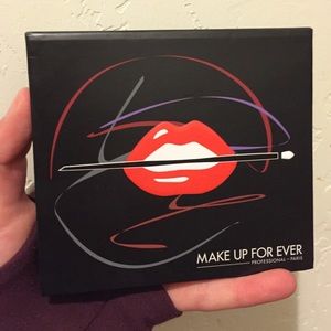 MAKEUP FOREVER EYE SHADOW PALETTE
