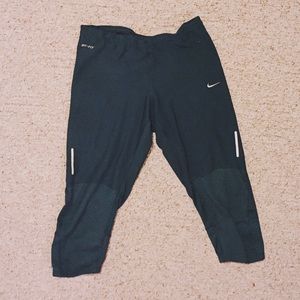 Black Nike Dri-Fit Capris