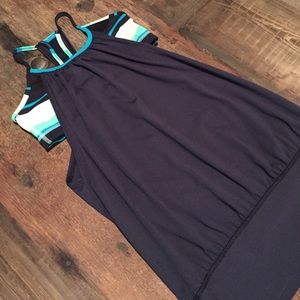 Size  4 Lululemon workout top