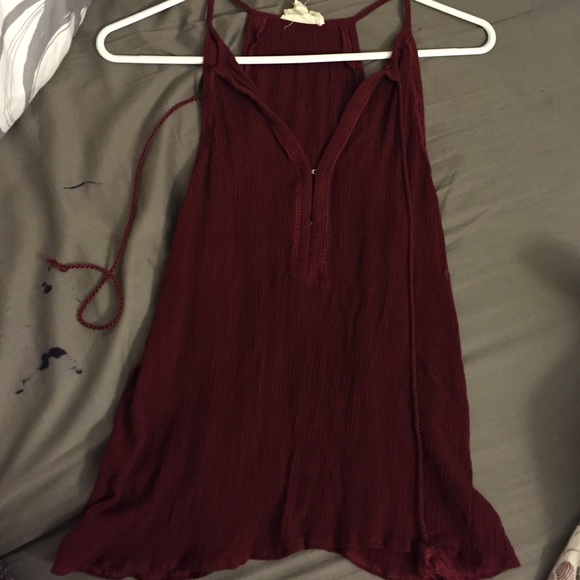 Dark red long tee