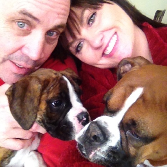 Meet your Posher, Tera - Picture 2 of 3