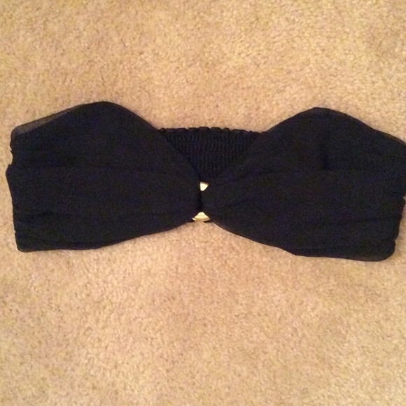 Strapless bralette