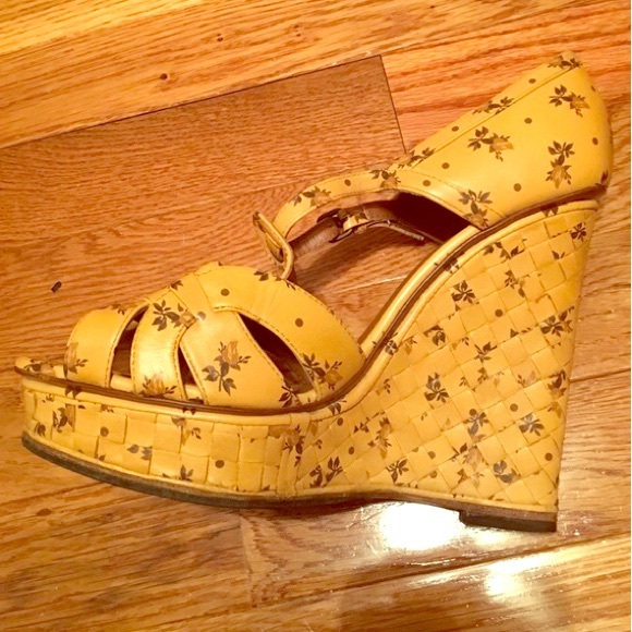 Bottega Veneta Shoes - bottega veneta flower woven authentic wedges ✨HP!