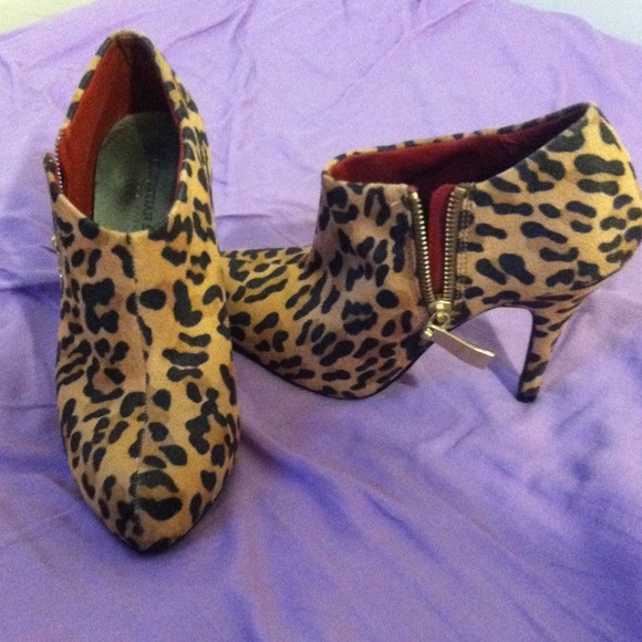 Leopard print heels