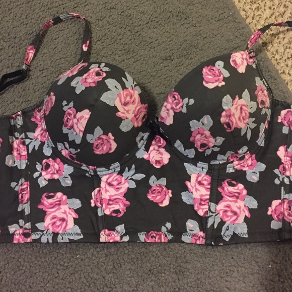 Hot Topic Other - Bra with roses