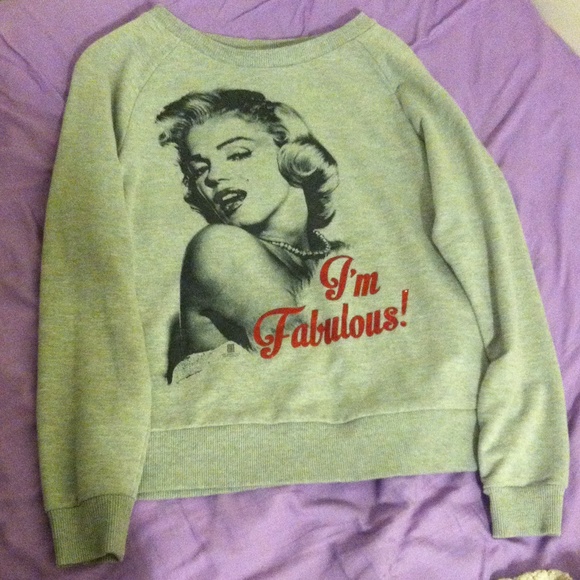 Marilyn Monroe crew neck