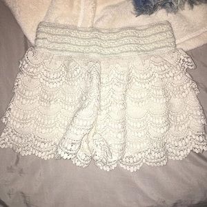Ruffle shorts