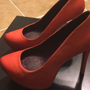 Jessica Simspon Pump