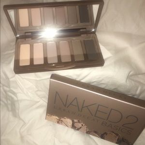 UD Naked2 Basics