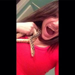 Meet your Posher, Danielle