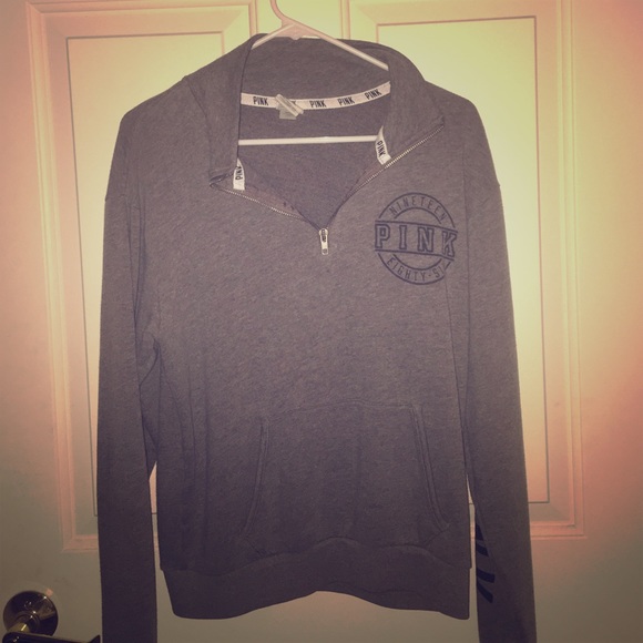VS Pink Quarter Zip size XSmall