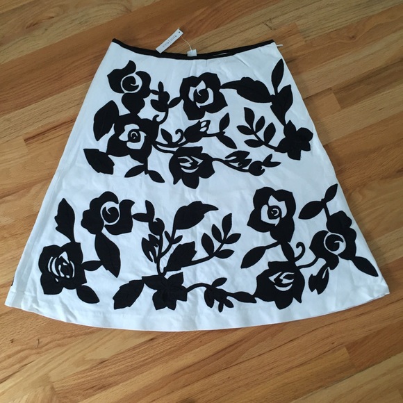 WHBM Cotton Floral Skirt NWT