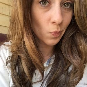 Meet your Posher, Jen